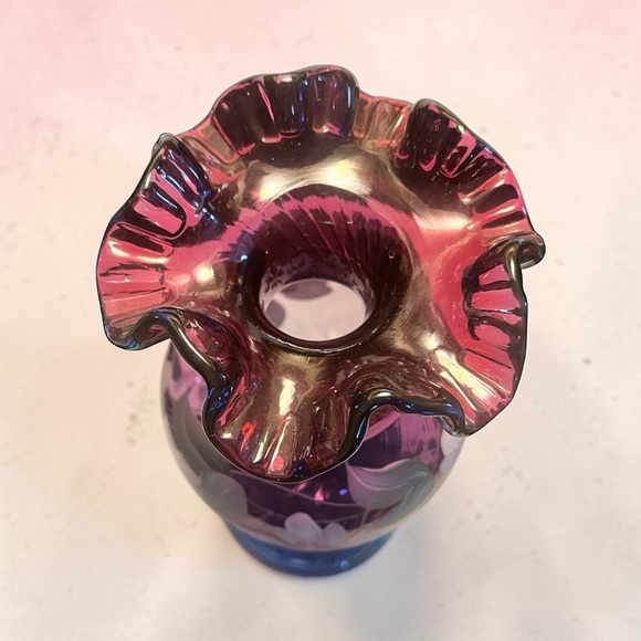 Fenton Hand Painted Art Glass Vase-Cranberry and Cobalt Ruffled 8”-Signed - Picture 2 of 10